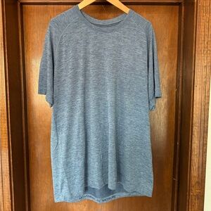 Lululemon Men’s Metal Vent Tech Short Sleeve XXL Light Blue